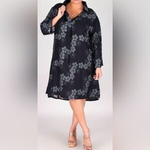 🚨 SOLD 🚨 JW Black Puakenikeni Paradise T-Shirt Dress